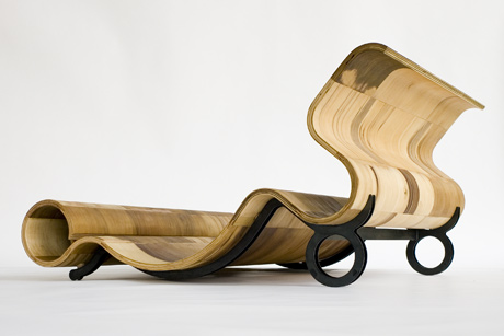 ribbon float lounge chair